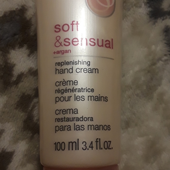 3x$10 SSS SOFT&SENSUAL - Picture 3 of 4